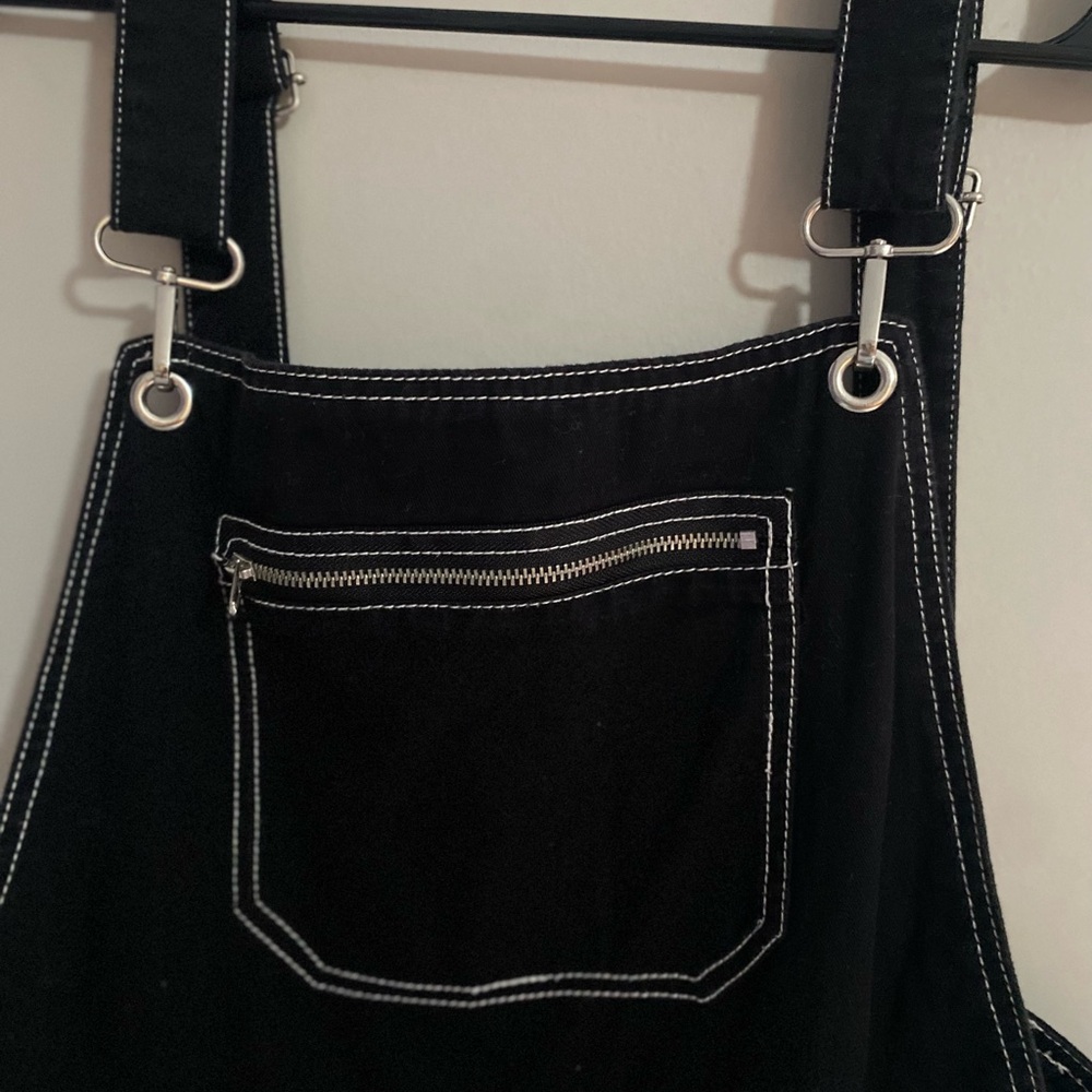Hot Topic Black Hardware Short Overalls - Picture 3 of 5